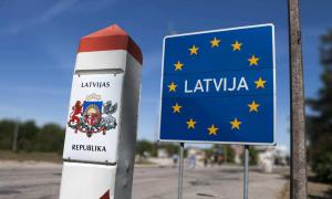 Passaggio veloce del confine con la Lettonia