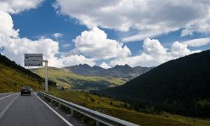 ¿Cómo llegar de Barcelona a Andorra y cuánto se tarda?