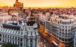España o Grecia: qué país elegir para tus vacaciones
